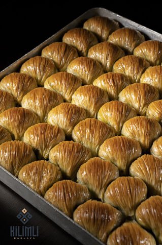 Midye Baklava