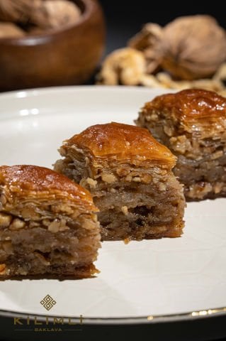 Sini Ev Baklava 3 kg (Tepsi Bedeli dahildir)