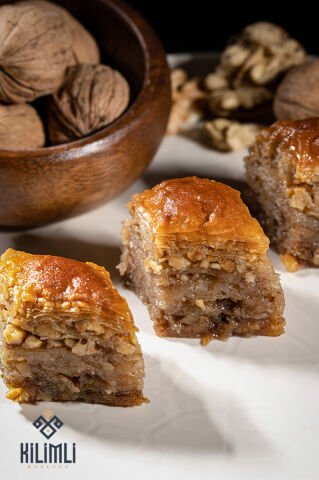 Sini Ev Baklava