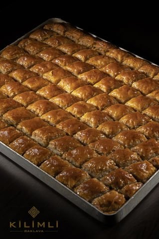 Sini Ev Baklava 3 kg (Tepsi Bedeli dahildir)